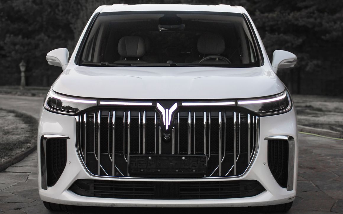 Voyah Dream - image 2