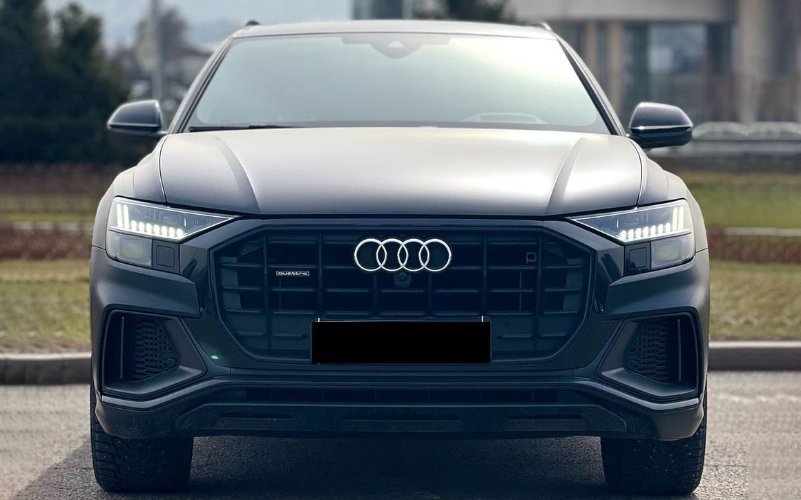 AUDI Q8 S-Line - image 2