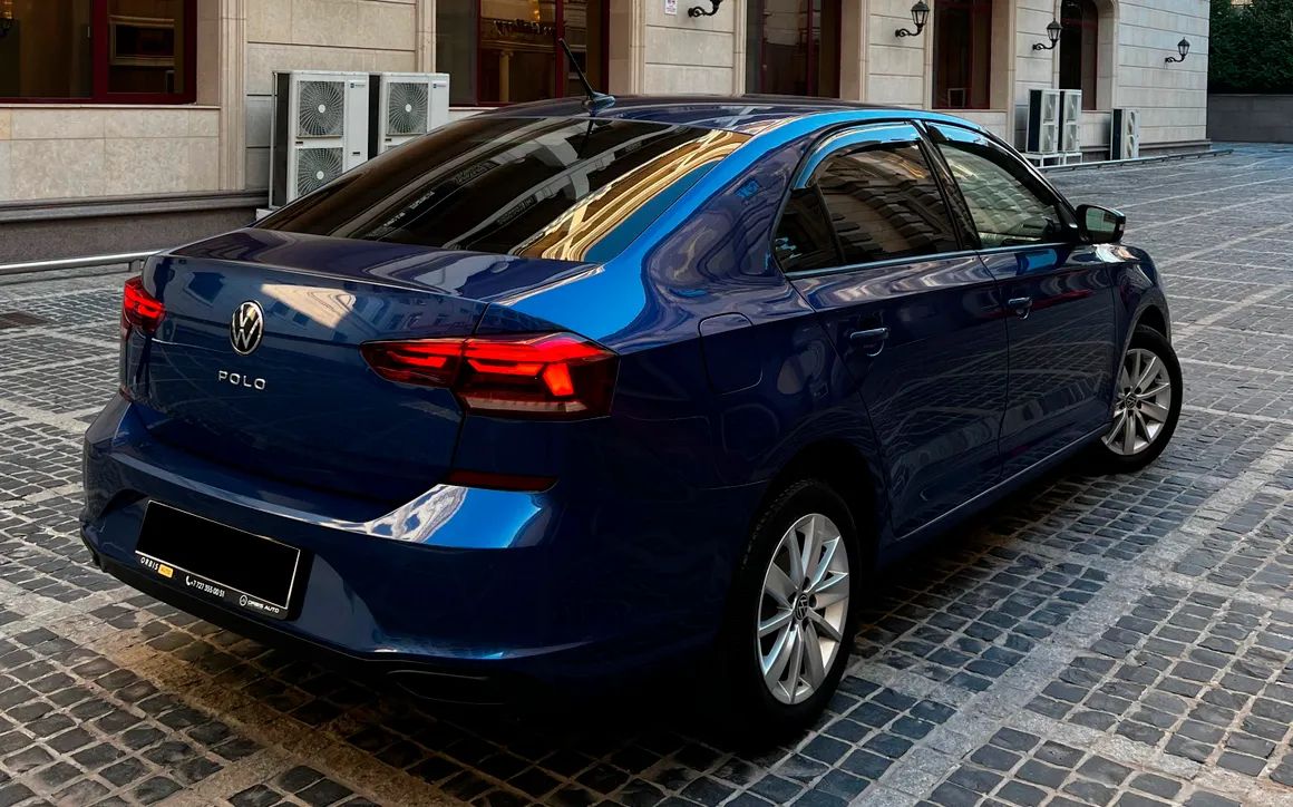 VOLKSWGEN POLO - image 5