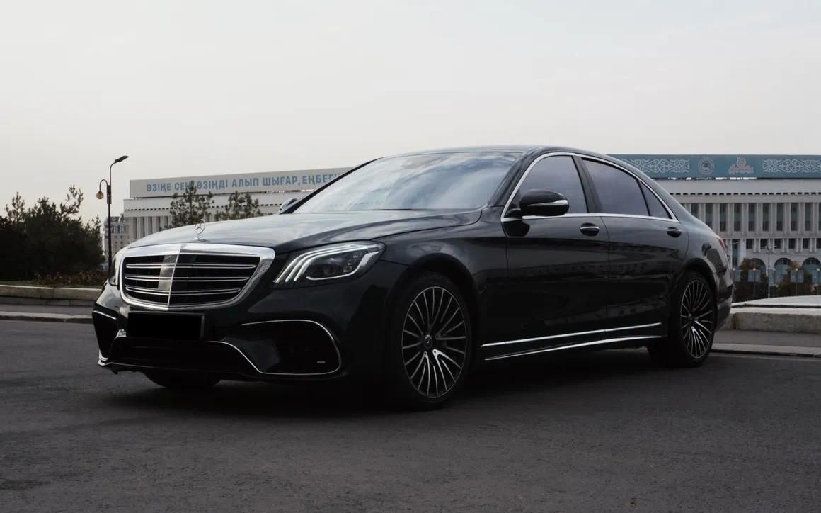 Mercedes Benz S400 - image 1