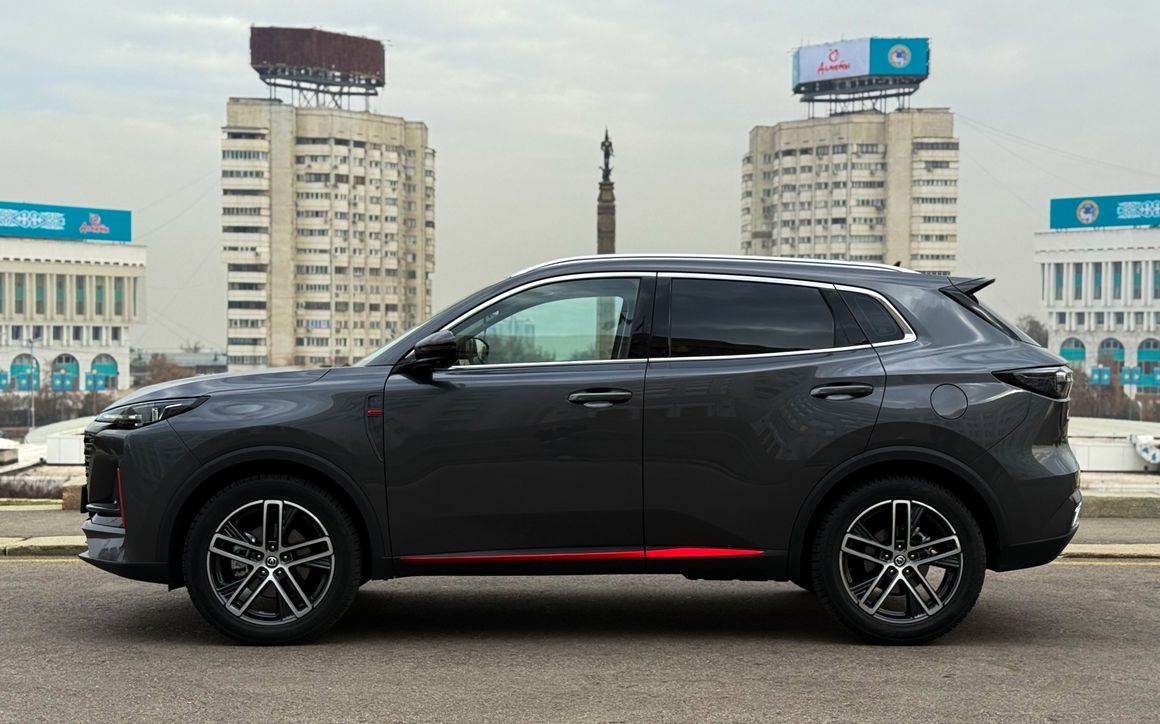 Changan CS55 - image 2