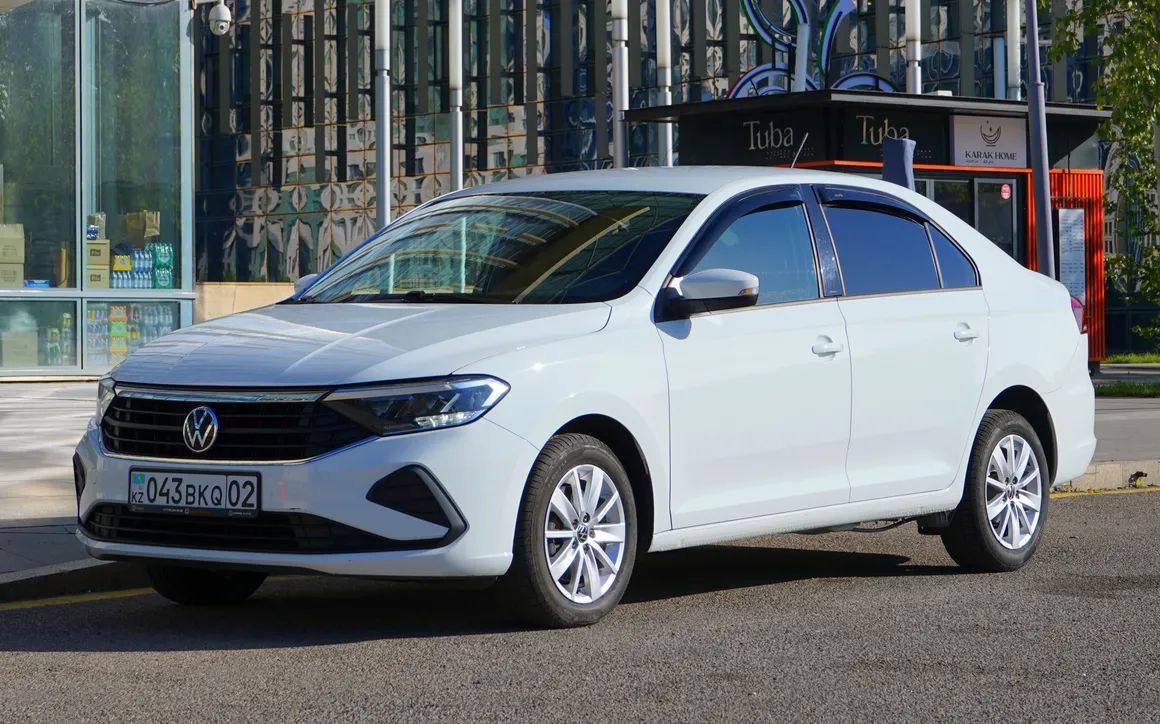 Volkswagen Polo - image 1