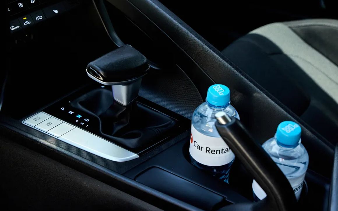 HYUNDAI ELANTRA - image 21