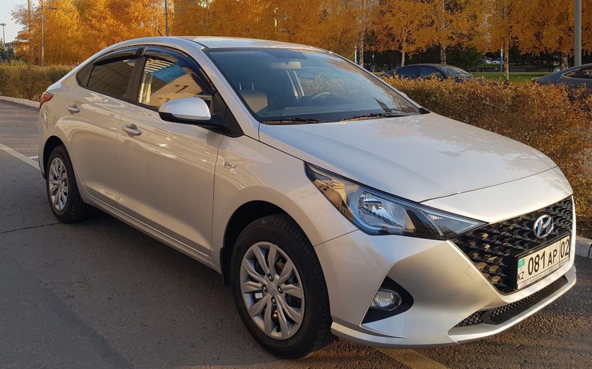 HYUNDAI ACCENT - image 2