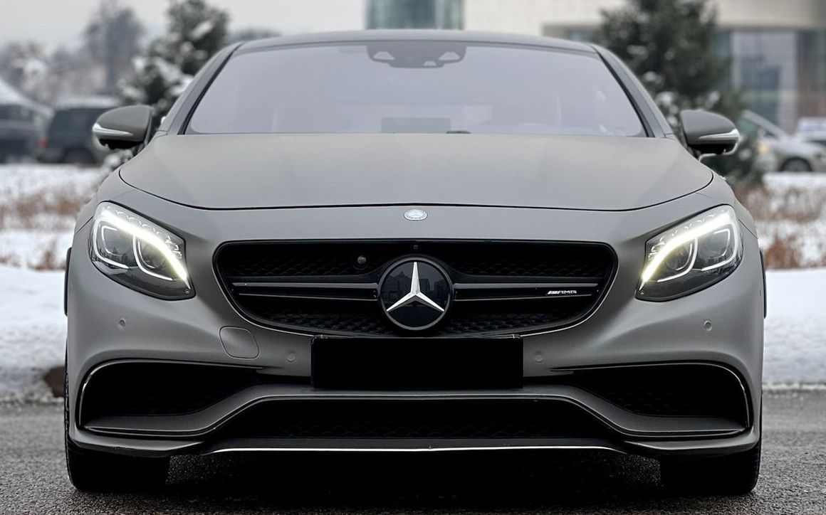 MERCEDES BENZ S63 AMG Coupe - image 2