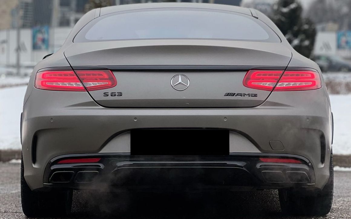 MERCEDES BENZ S63 AMG Coupe - image 4