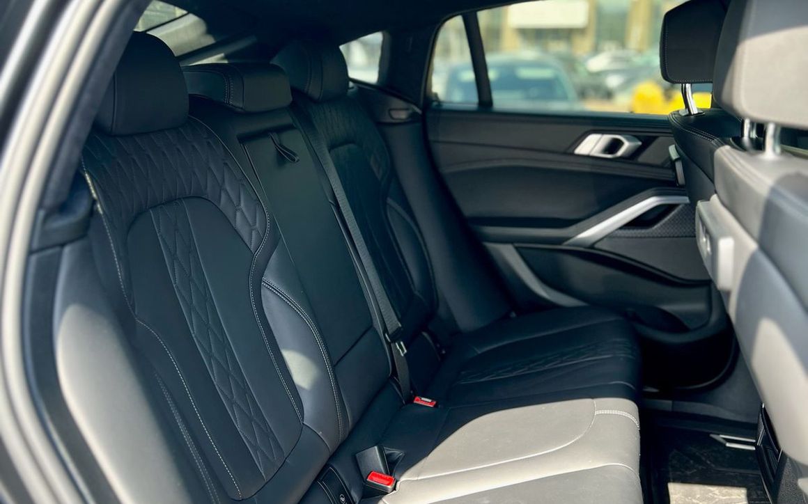 BMW X6 XDRIVE 40I - image 9